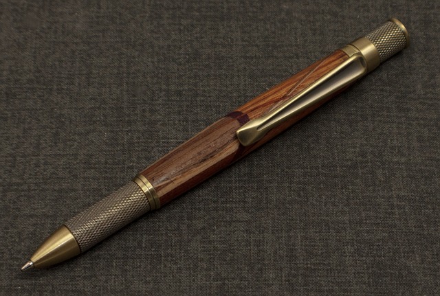 Propiska s vlastním potiskem může posloužit i vašim blízkým